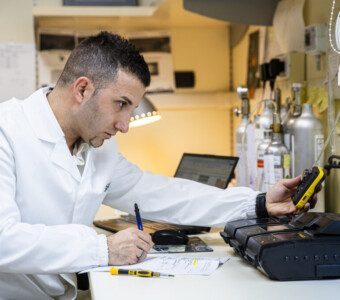 Taratura e manutenzione rilevatori gas Honeywell BW Gas Alert  - GEASS Torino
