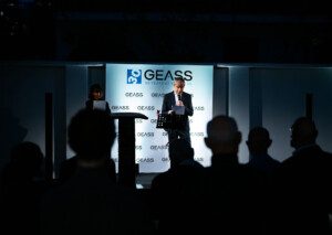 Il discorso di Guido Gedda, l'Amministratore Delegato della GEASS - geass.hidoly.dev